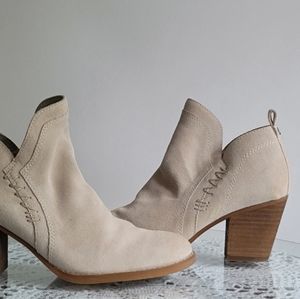 Sam Edelmon Boots, size 6 1/2, leather, cream